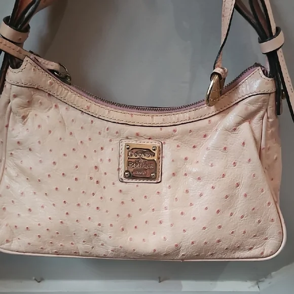 Dooney & Bourke Blush Pink Ostrich Leather Vintage Shoulder Bag - Picture 2 of 16